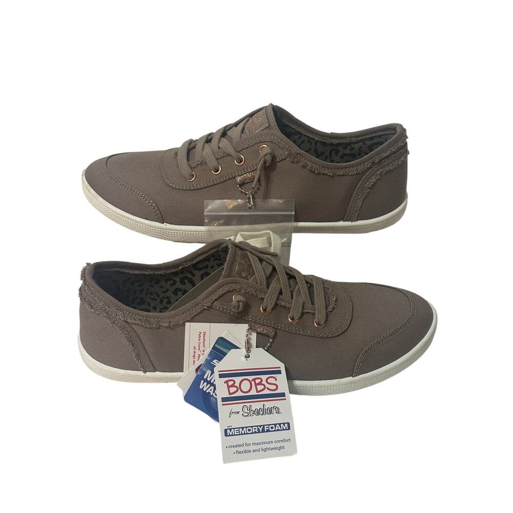 NWT Skechers BOBs Women's Taupe B Cute Slip On Ons Casual Sneaker Sneaks 9.5